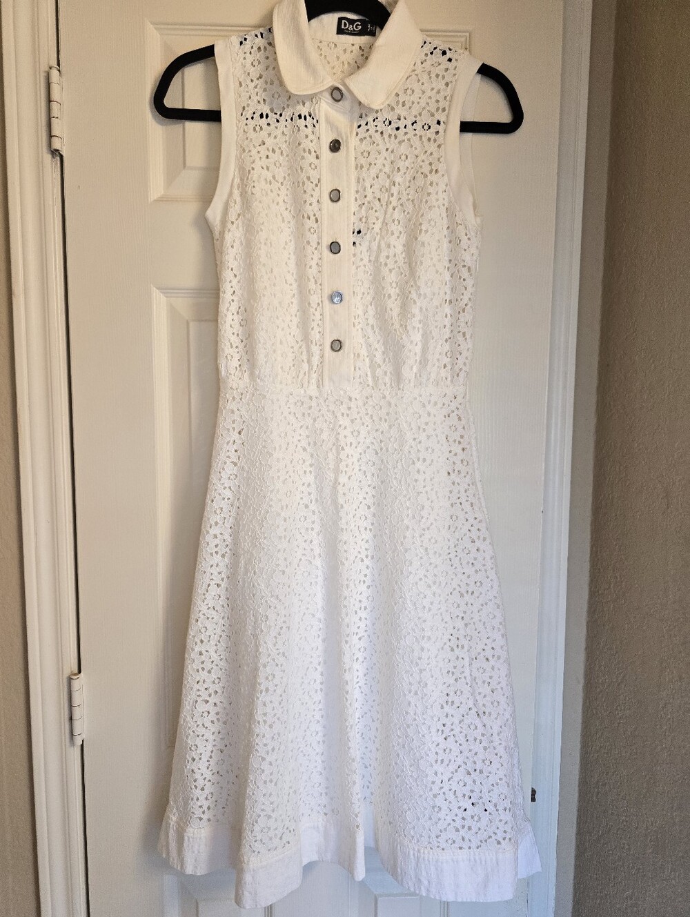 D & G Dolce & Gabbana vintage Ivory eyelet lace dress Fit & Flare Small